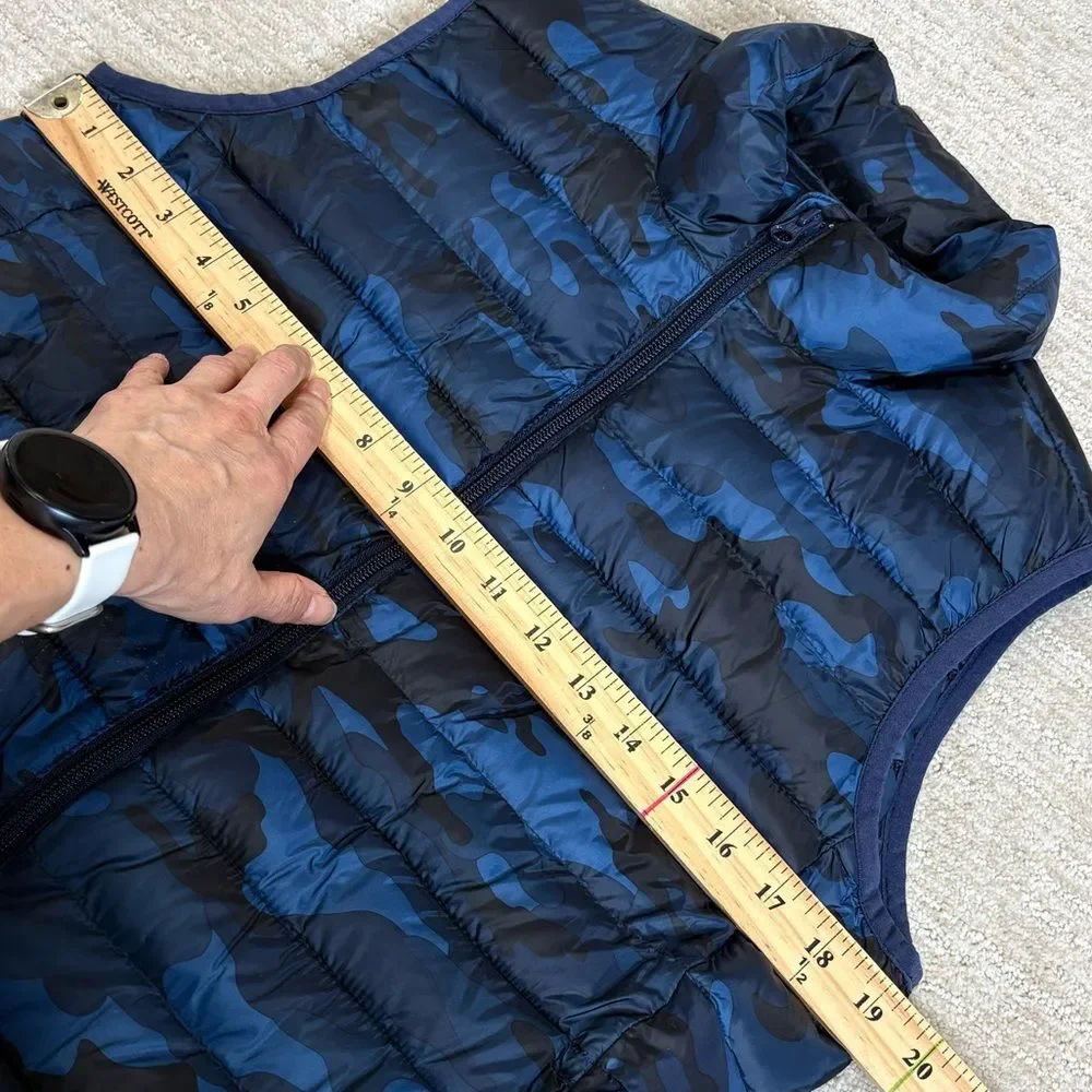 GAP Kids Ligthweight Puffer Zip Vest Boys or Girls Size XL Blue Black Camo Print